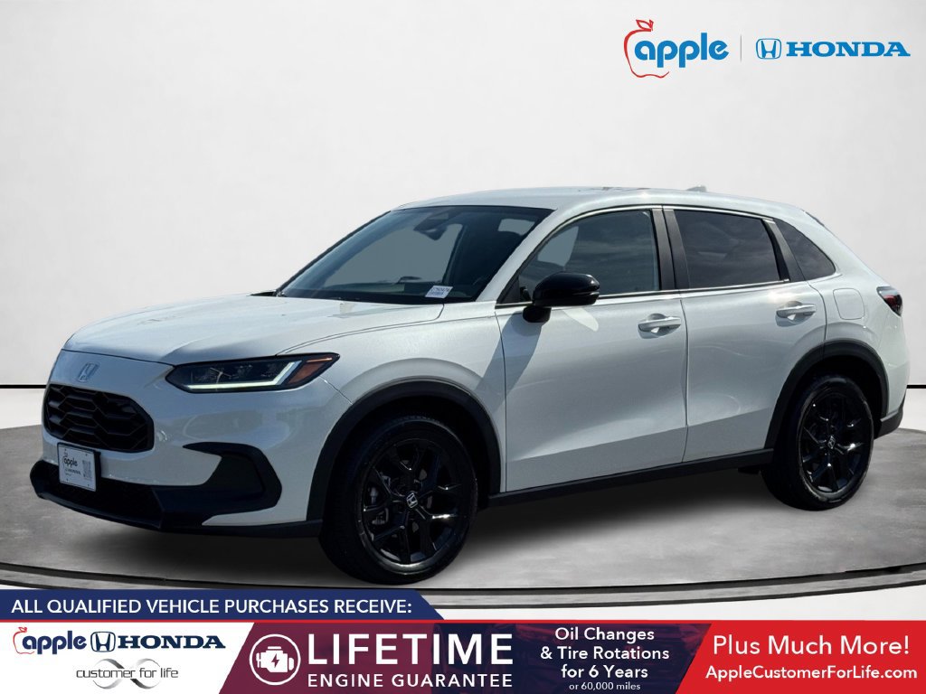 Used 2025 Honda HR-V Sport image 5