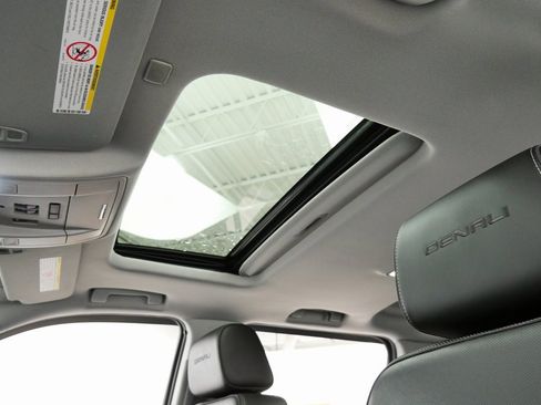 Used 2017 GMC Sierra 2500 Denali w/ Duramax Plus Package image 36