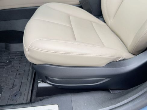 Used 2025 Lincoln Corsair FWD image 14