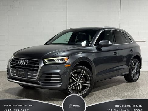 Used 2018 Audi SQ5 Premium Plus image 1