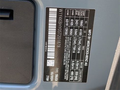 Used 2025 Mercedes-Benz Sprinter 2500 image 30