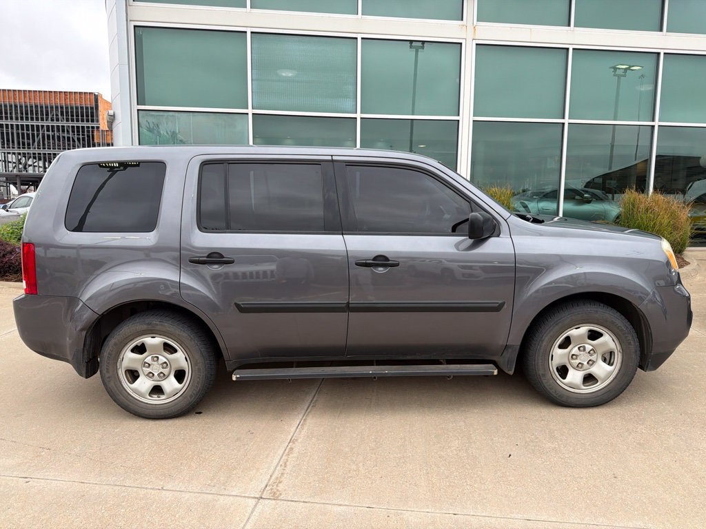 Used 2015 Honda Pilot LX image 5
