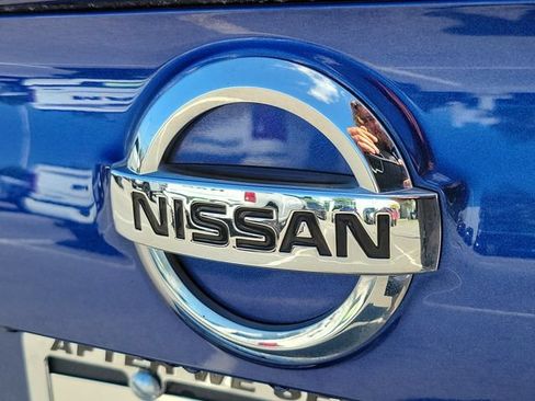 Used 2022 Nissan Rogue Sport SV AWD/4WD image 8