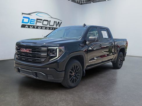 Used 2024 GMC Sierra 1500 Pro w/ Graphite Edition AWD/4WD image 7