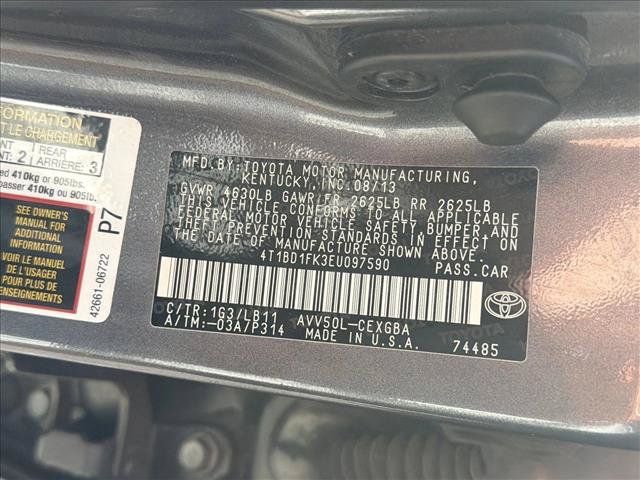 Used 2014 Toyota Camry XLE w/ Leather Package FWD image 24