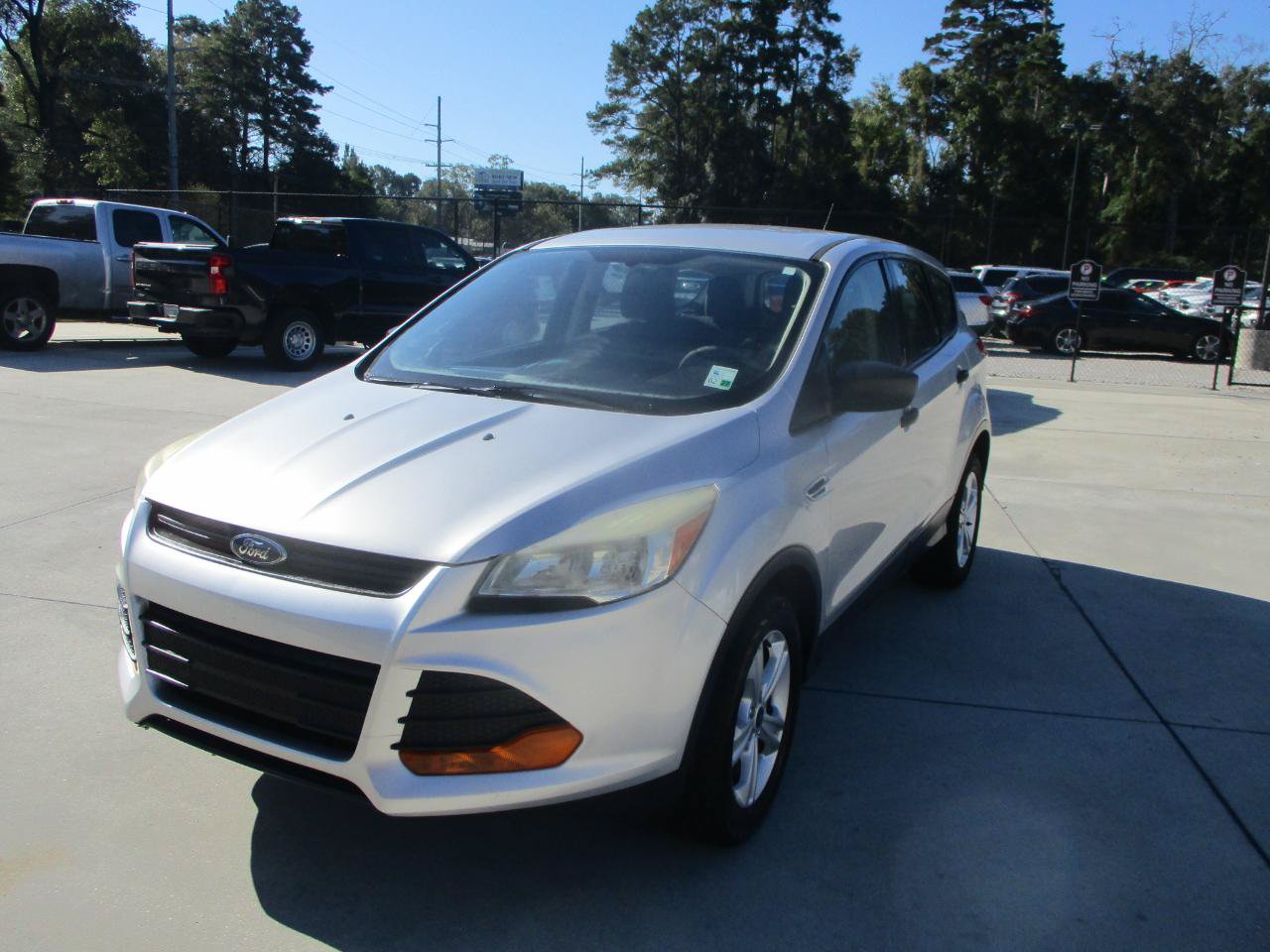 Used 2014 Ford Escape S FWD image 22