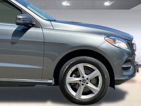 Used 2018 Mercedes-Benz GLE 350 image 36