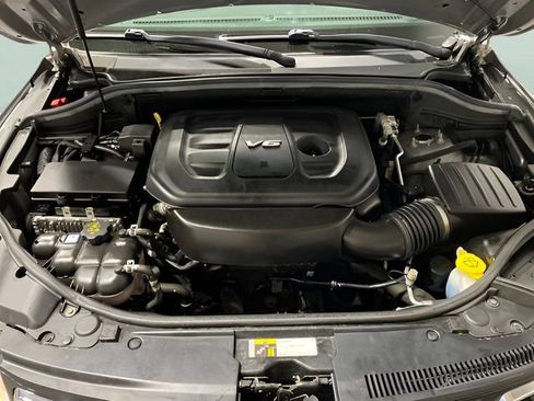 Used 2018 Jeep Grand Cherokee Laredo AWD/4WD image 32