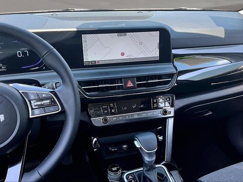 Used 2026 Kia Seltos S FWD image 9