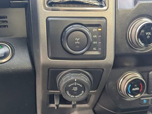 Used 2019 Ford F150 Raptor w/ Equipment Group 802A Luxury image 17