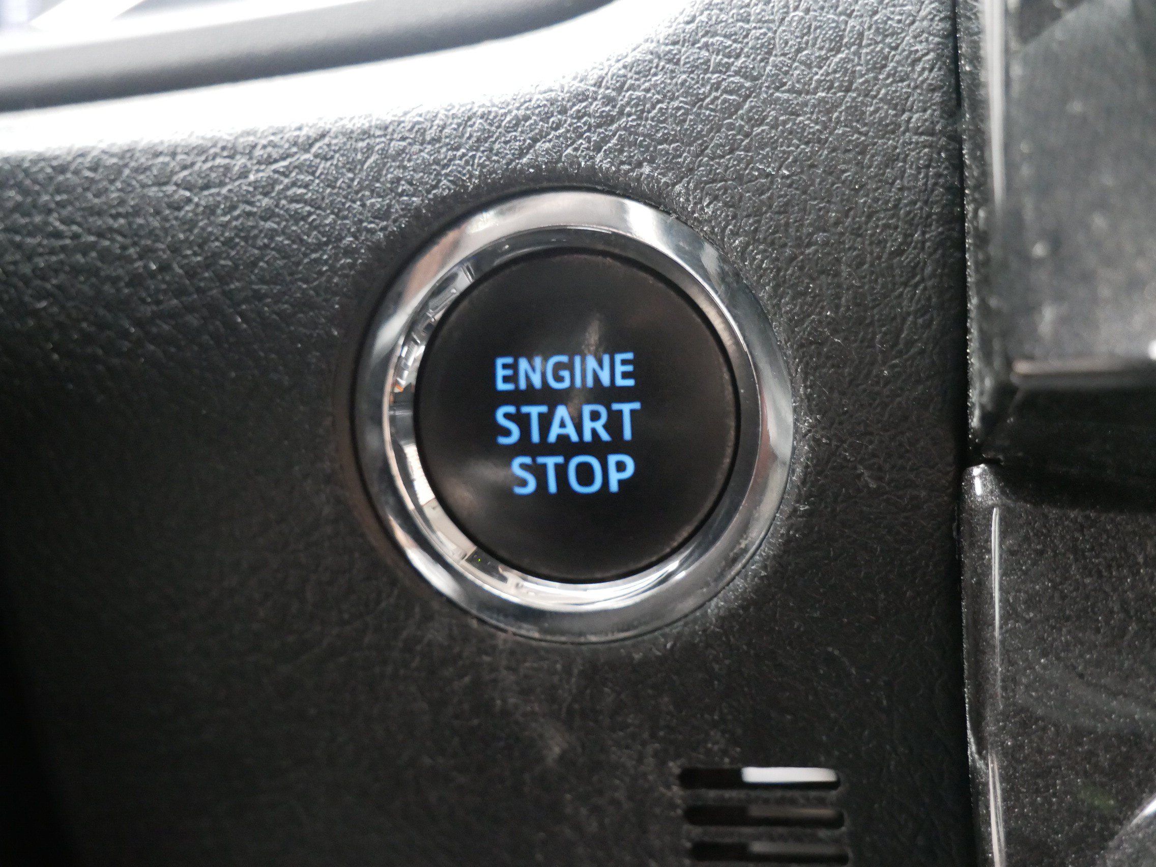 Used 2021 Toyota 4Runner TRD Off-Road AWD/4WD image 24