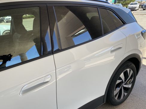 Used 2024 Volkswagen ID.4 2WD image 43