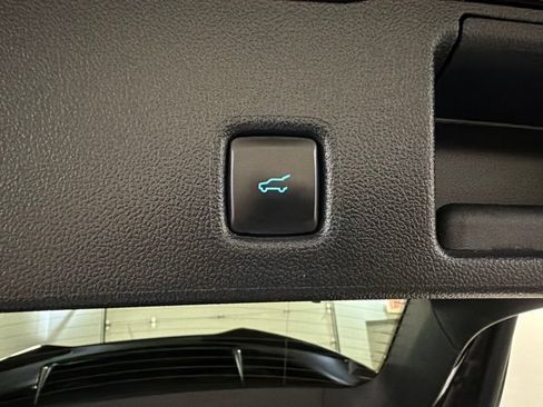 Certified 2024 Ford Escape ST-Line w/ Tech Pack #1 AWD/4WD image 33