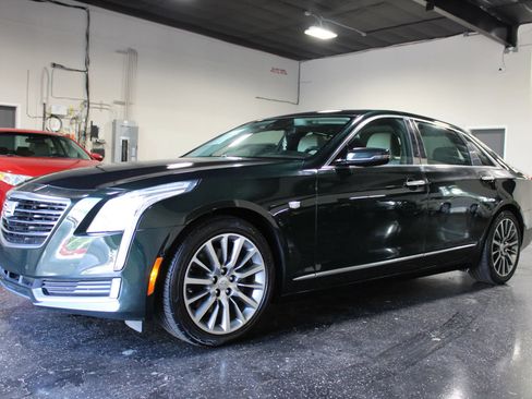 Used 2017 Cadillac CT6 Luxury AWD/4WD image 6