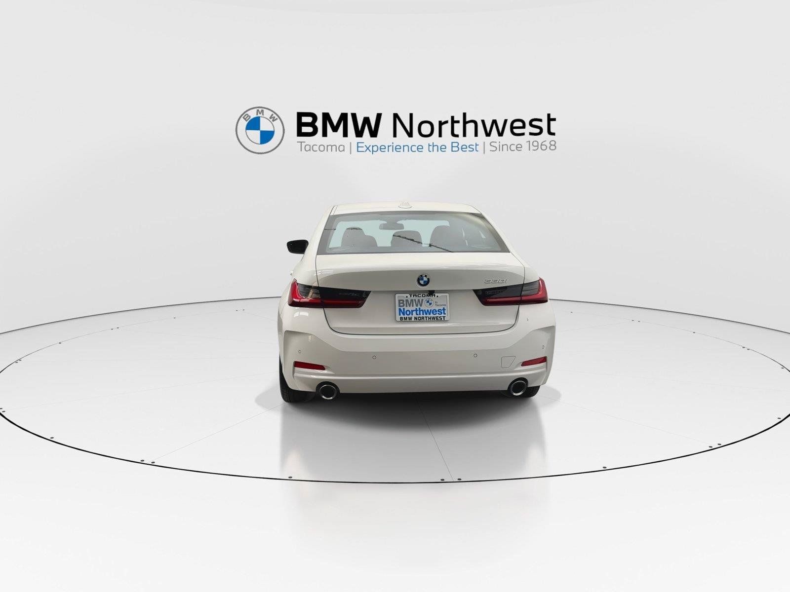 New 2026 BMW 330i Sedan w/ Convenience Package RWD image 2