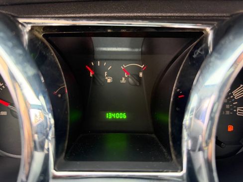 Used 2006 Ford Mustang Premium image 14