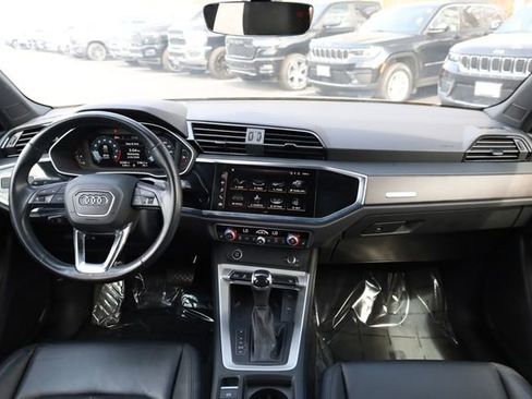 Used 2023 Audi Q3 2.0T Premium Plus w/ Premium Plus Package AWD/4WD image 13