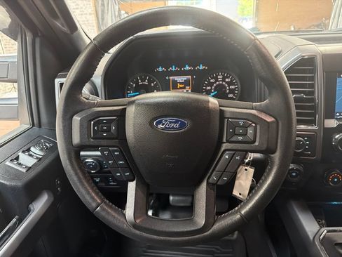 Used 2019 Ford F150 XLT w/ Equipment Group 302A Luxury AWD/4WD image 18