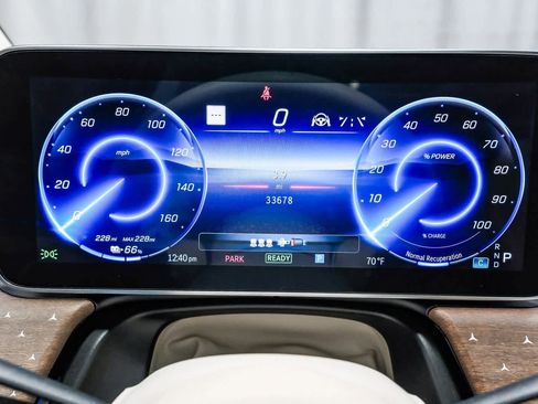 Certified 2023 Mercedes-Benz EQS 450+ SUV image 22