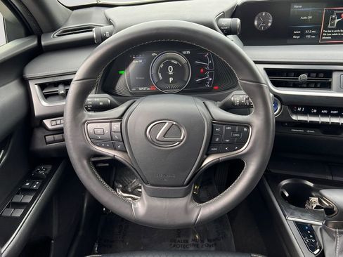 Used 2019 Lexus UX 250h image 16