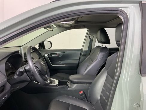 Used 2023 Toyota RAV4 XLE Premium AWD/4WD image 10