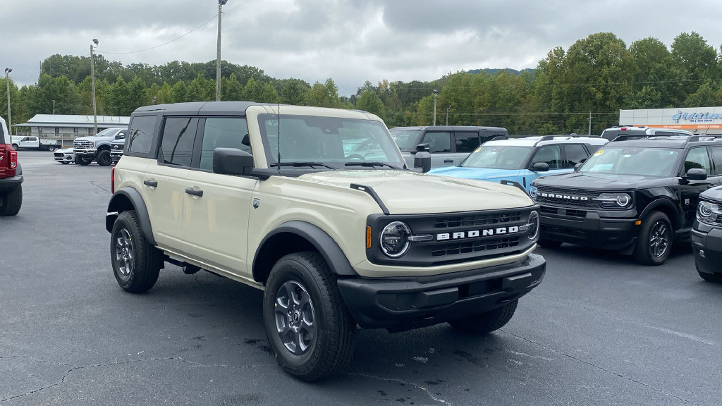 New 2026 Ford Bronco Big Bend AWD/4WD image 3
