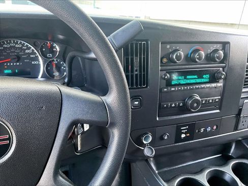Used 2025 GMC Savana 2500 w/ Driver Convenience Package RWD image 18