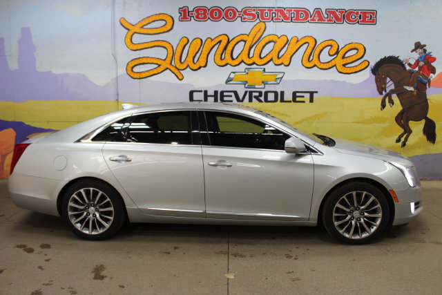 Used 2015 Cadillac XTS Luxury AWD/4WD image 1