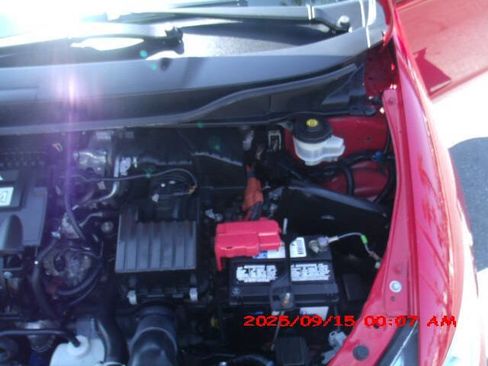 Used 2014 Honda Insight EX image 7