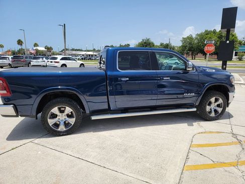 Used 2019 RAM 1500 Laramie AWD/4WD image 6