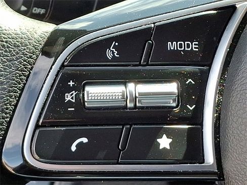 Used 2023 Kia Forte LXS image 21