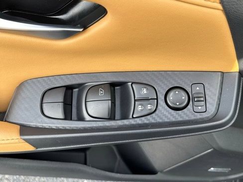 New 2025 Nissan Sentra SV w/ SV Premium Package image 11