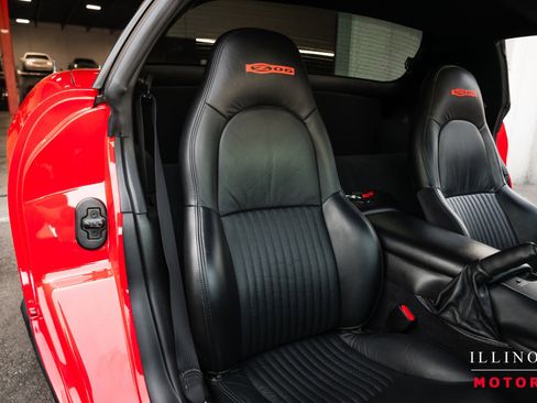 Used 2002 Chevrolet Corvette Z06 w/ Memory Pkg image 30