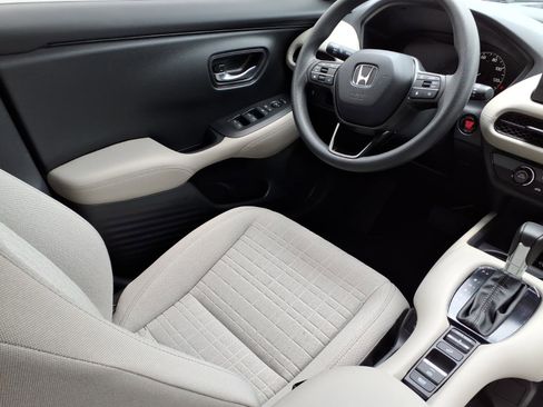 Used 2026 Honda HR-V LX image 16