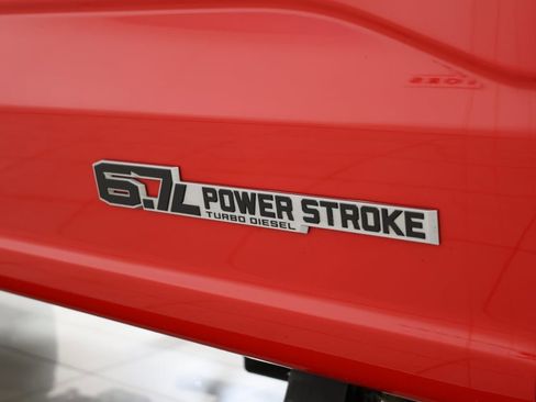 Used 2025 Ford F350 Lariat w/ Chrome Package image 33