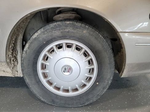 Used 1999 Buick Century Limited FWD image 15