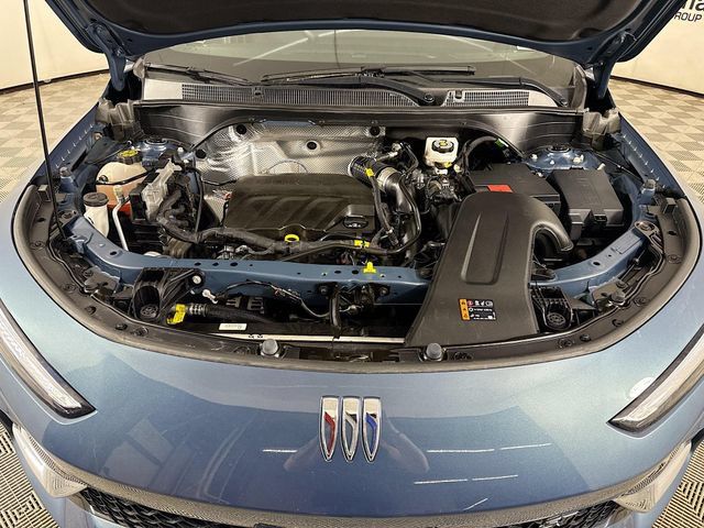 Used 2024 Buick Envista Sport Touring FWD image 28