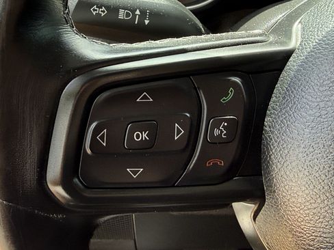 Used 2021 Jeep Gladiator Sport AWD/4WD image 16