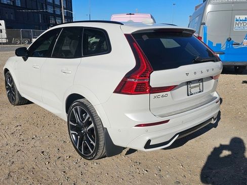 Certified 2025 Volvo XC60 T8 Ultra w/ Protection Package Premier image 2