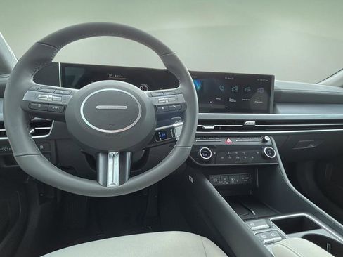 New 2026 Hyundai Sonata SEL FWD image 13