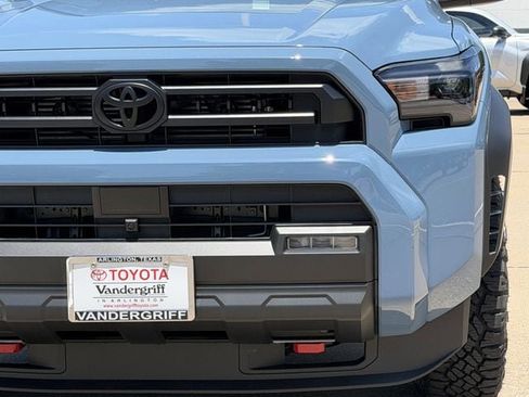 New 2026 Toyota 4Runner SR5 RWD image 8