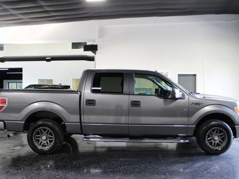 Used 2010 Ford F150 XLT RWD image 3