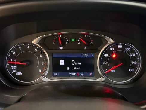 Used 2021 GMC Acadia AT4 w/ Trailering Package AWD/4WD image 11