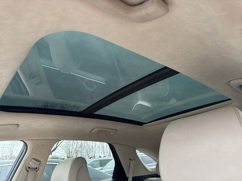 Used 2022 Genesis GV70 3.5T Sport w/ Sport Advanced Package image 32