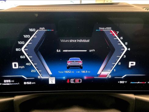 Used 2025 BMW M440i Coupe w/ Premium Package RWD image 23