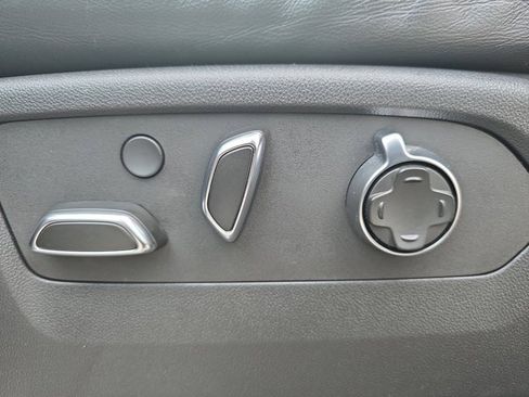 Used 2023 Cadillac Escalade Sport Platinum image 30