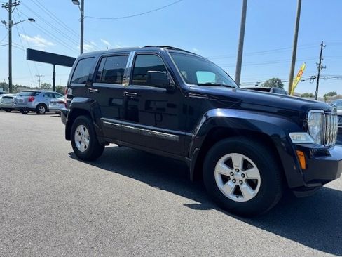 Used 2011 Jeep Liberty Sport w/ Popular Equipment Group image 6