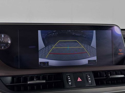 Used 2021 Lexus ES 350 w/ Premium Package FWD image 16