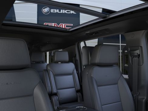 New 2026 GMC Yukon XL Denali w/ Denali Reserve Package AWD/4WD image 24