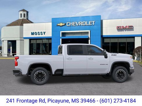 New 2026 Chevrolet Silverado 2500 LT w/ Safety Package AWD/4WD image 5